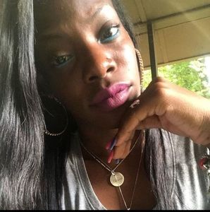 Meet your Posher, Drika